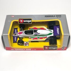 Formula 3000 Diecast Model - White and Purple